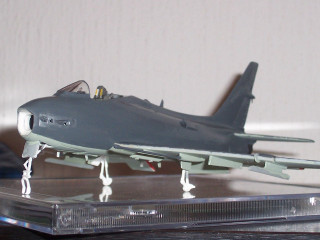 Fighter jet model remote control - a wall behind free wallpaper