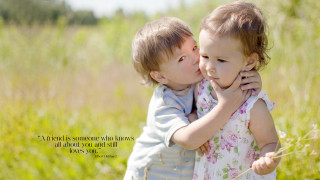 Little girls kissing field grass - free love wallpaper