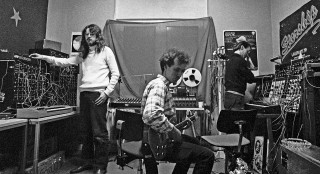 Group guitars sound equipment microphone - studio photo free wallpaper