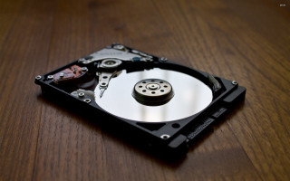 Hard drive wooden table laptop - a hard drive free wallpaper