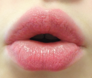 Woman lips pink lipstick black - byeon sangbyeok free wallpaper