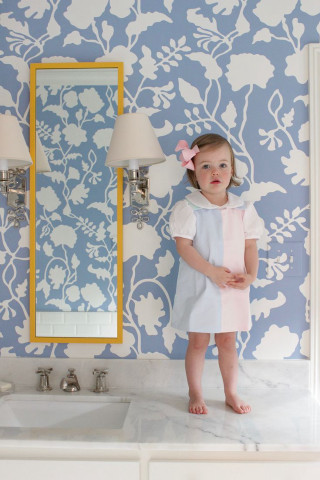 Little girl bathroom sink mirror - a little girl free wallpaper for mobile