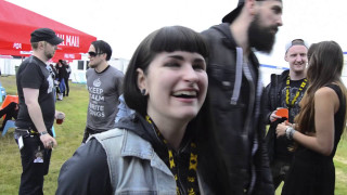 Woman beard leather jacket smiling - jimmy nelsson free wallpaper for desktop