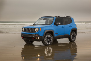 Blue jeep beach waves dark - a dark sky free wallpaper