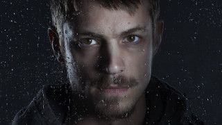 Bearded man black shirt rainy - rain drop free wallpaper