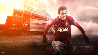 Man red shirt running stadium - unreal engine free wallpaper for desktop