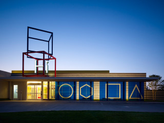 Building basketball hoop roof top - modern art deco free wallpaper