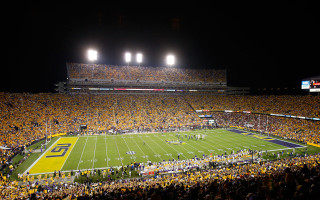 Football stadium night crowd yellow - lot of people watching free wallpaper