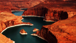 Lake surrounded mountains cliffs desert - mountain and cliffs free wallpaper