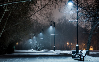 Park bench snowy sidewalk night - atmospheric free wallpaper