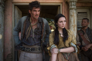 Man woman doorway group delacroix - tan free wallpaper