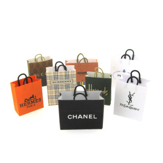 Small bags logos black white - a group free wallpaper for tablet