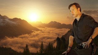 Man mountain camera sunset clouds - cloud and mountains free wallpaper