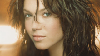 Woman long hair blue eyes 29 - daphne allen free wallpaper