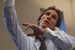 Man tie hands up pointing - the distance free wallpaper