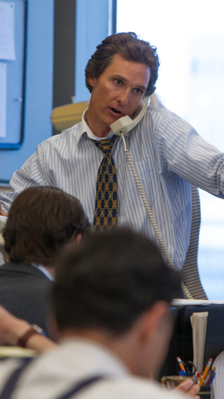 Man tie phone background blurry - a phone free wallpaper for mobile