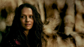 Woman long hair smiling fur - christen dalsgaard free wallpaper