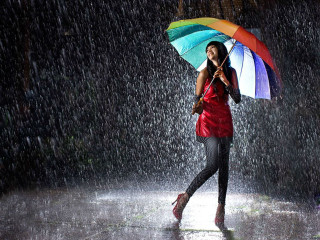 Woman rain umbrella red shoes - a red shirt free wallpaper