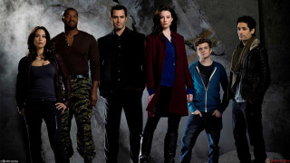 Group people rock wall smoke - smoke behind them free wallpaper