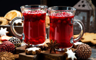 Mugs red liquid christmas decorations - a wooden table free wallpaper
