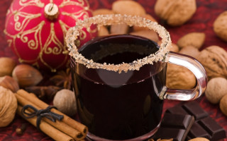 Coffee cup spoon nuts tablecloth - a red ornament free wallpaper