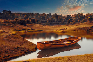 Boat shore lake autumn sunset - david martin free wallpaper