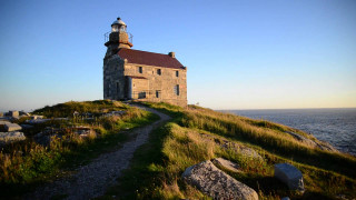 Lighthouse hill path water blue - fitz henry lane free wallpaper
