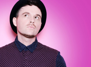 Man hat looking up pink - dave kendall free wallpaper