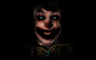 Creepy clown green eyes creepy - a creepy clown free wallpaper