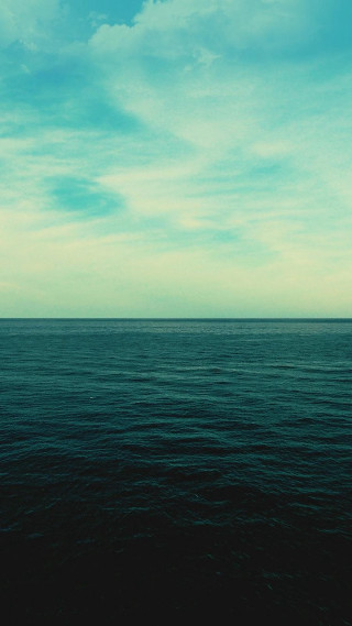 Boat floating water blue sky - free ship wallpaper