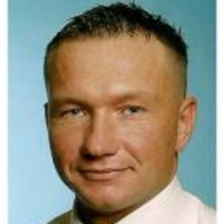 Man suit tie smiling picture - bernd fasching free wallpaper for tablet