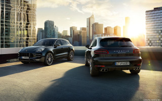 Porsche cayens city street sunset - a city street free wallpaper