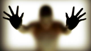 Person hands window blurry background - image free wallpaper