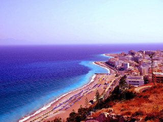 Beach cityscape bridge sunset ocean - a bunch of people free wallpaper