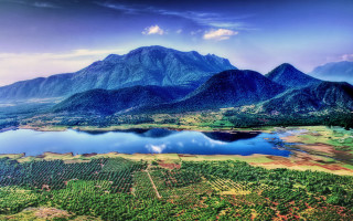 Scenic mountain range lake forest - scenic free wallpaper for desktop