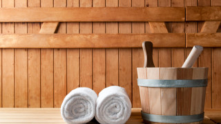Wooden bucket towels wooden spoon - diffuse lighting free wallpaper for desktop