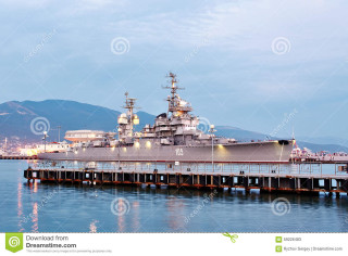 Battleship dock pier water mountains - almada negreiro free wallpaper