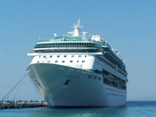 Cruise ship dock pier blue - a blue sky above free wallpaper