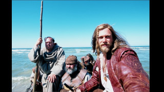 Costumed men beach sword leather - a leather jacket holding free wallpaper