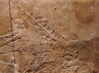 Stone relief battle scene horseback - amédée ozenfant free wallpaper