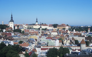 Tokyo cityscape clocktower bridge skyline - panoramic free wallpaper
