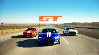 Three cars highway blue sky - a highway free wallpaper