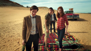 Beach men women blanket car - a blanket free wallpaper