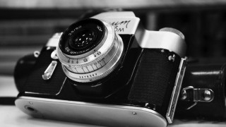 Camera lens tripod black white - lomography free wallpaper