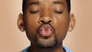 Man tongue out funny face - his tongue free wallpaper