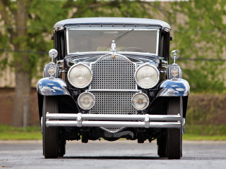 Classic car street building fence - barron storey free wallpaper