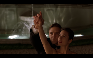 Man woman dancing fountain night - movie scene free wallpaper