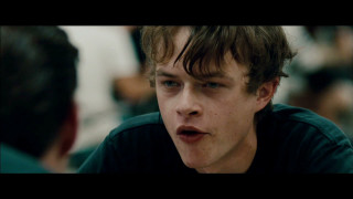 Surprised man twilight zone scene - elysium free wallpaper