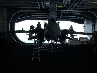 Jet fighter aircraft carrier bridge - daarken free wallpaper