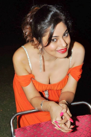 Woman orange dress chair pink - bholekar srihari free wallpaper for mobile